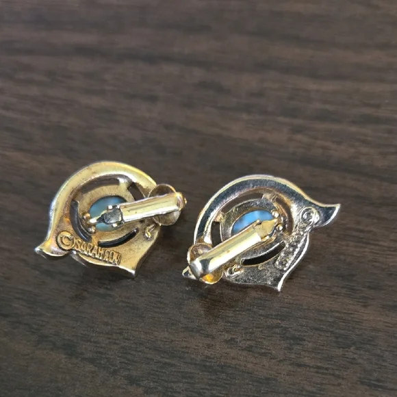 Elegant Gold and Blue Stone Earrings - Picture 2 of 2